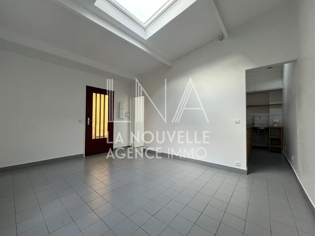 maison 2 Pièces en vente sur LES LILAS (93260)