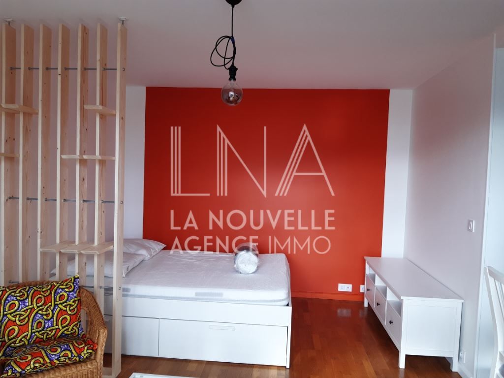 studio en location sur LES LILAS (93260)