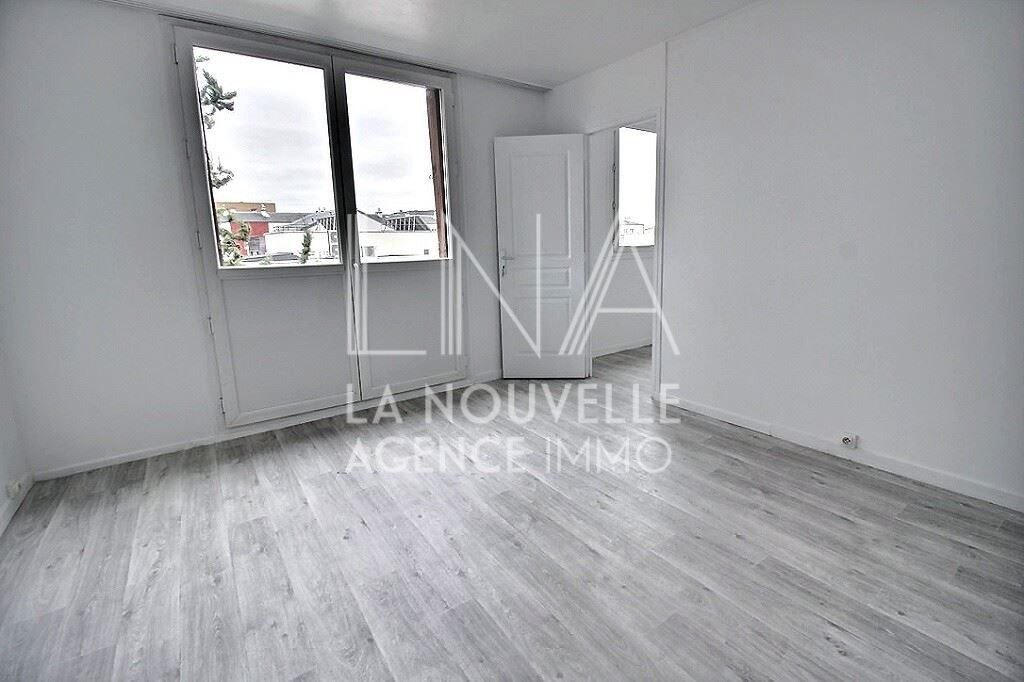 appartement 4 Pièces en vente sur ROMAINVILLE (93230)