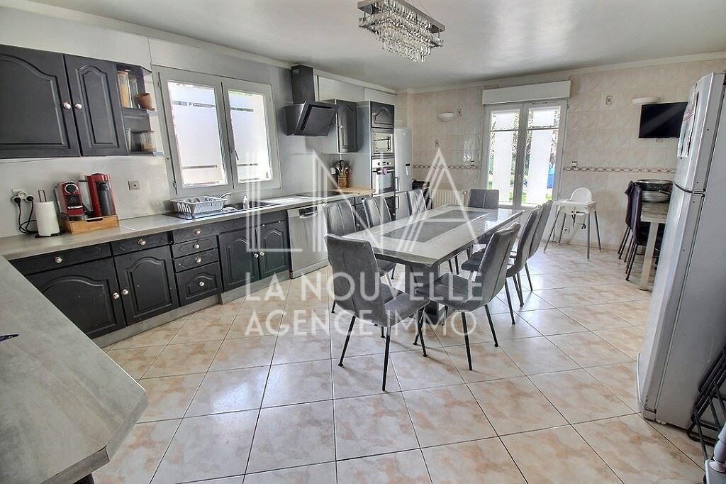 maison 8 Pièces en vente sur ROMAINVILLE (93230)