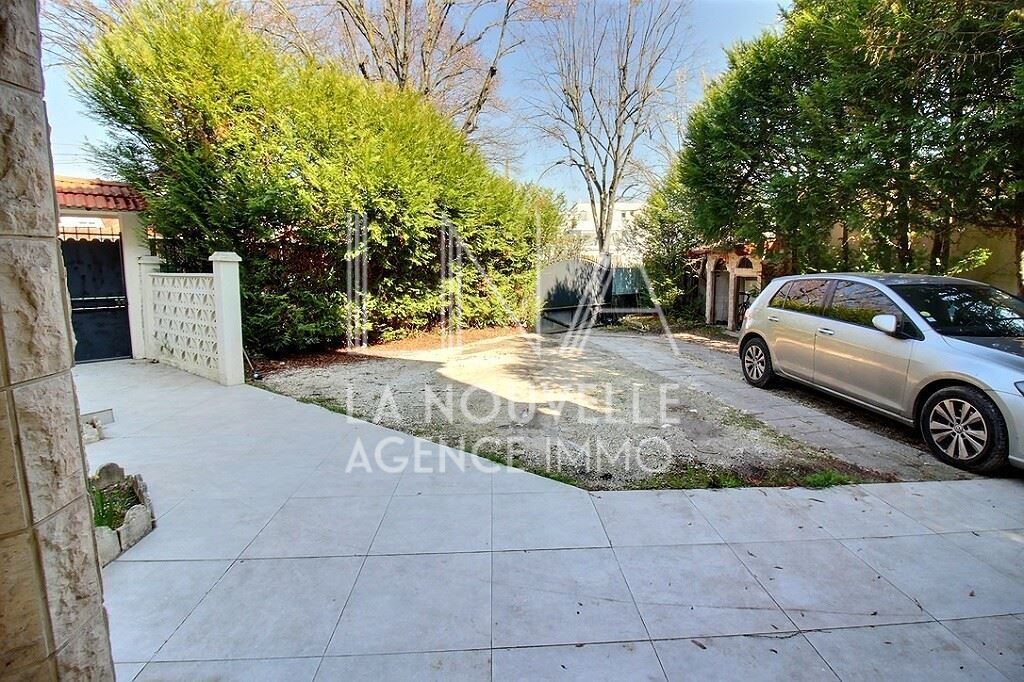 maison 8 Pièces en vente sur ROMAINVILLE (93230)