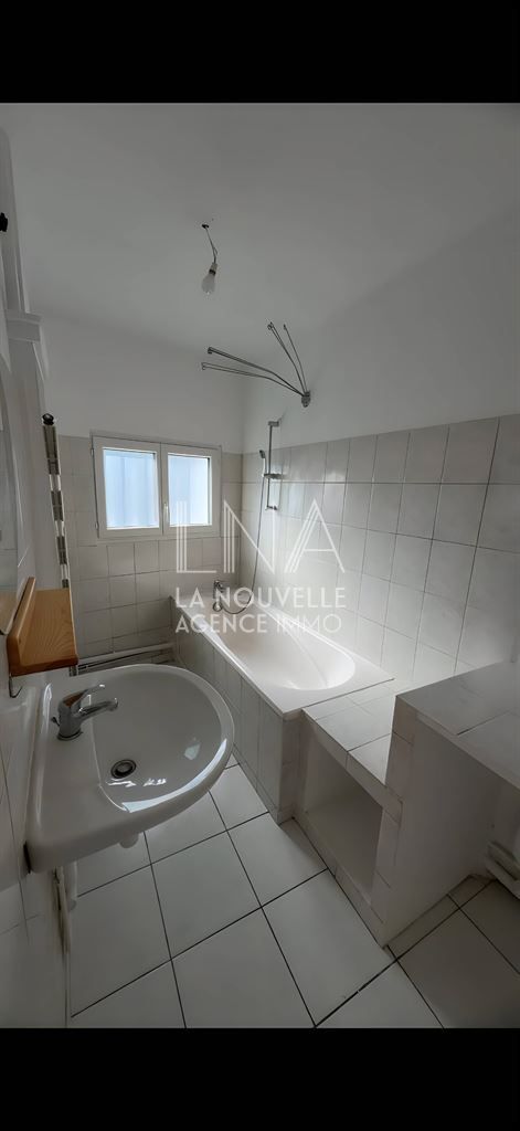 appartement 3 Pièces en vente sur LES LILAS (93260)