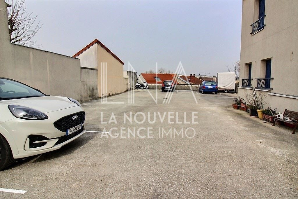 appartement 2 Pièces en vente sur LES LILAS (93260)