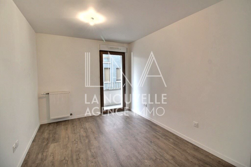 appartement 2 Pièces en vente sur LES LILAS (93260)