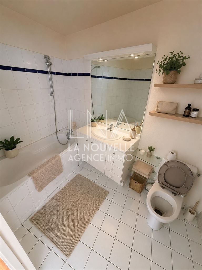 appartement 1 pièce en vente sur LES LILAS (93260)