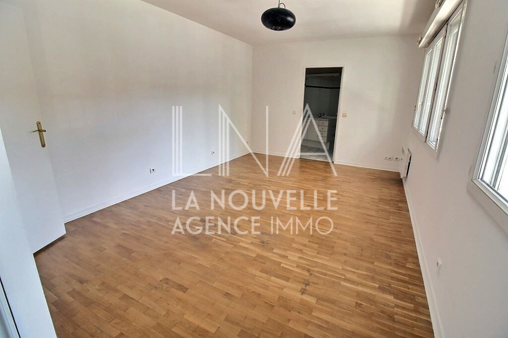 appartement 1 pièce en vente sur LES LILAS (93260)