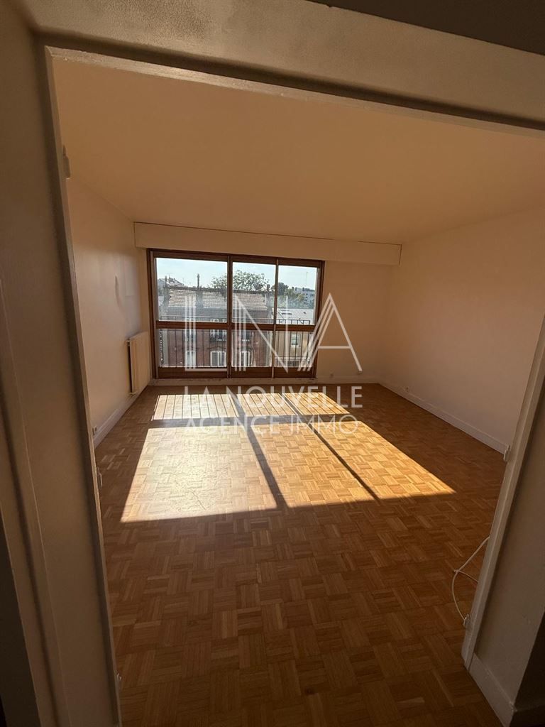 appartement 3 Pièces en vente sur ROMAINVILLE (93230)