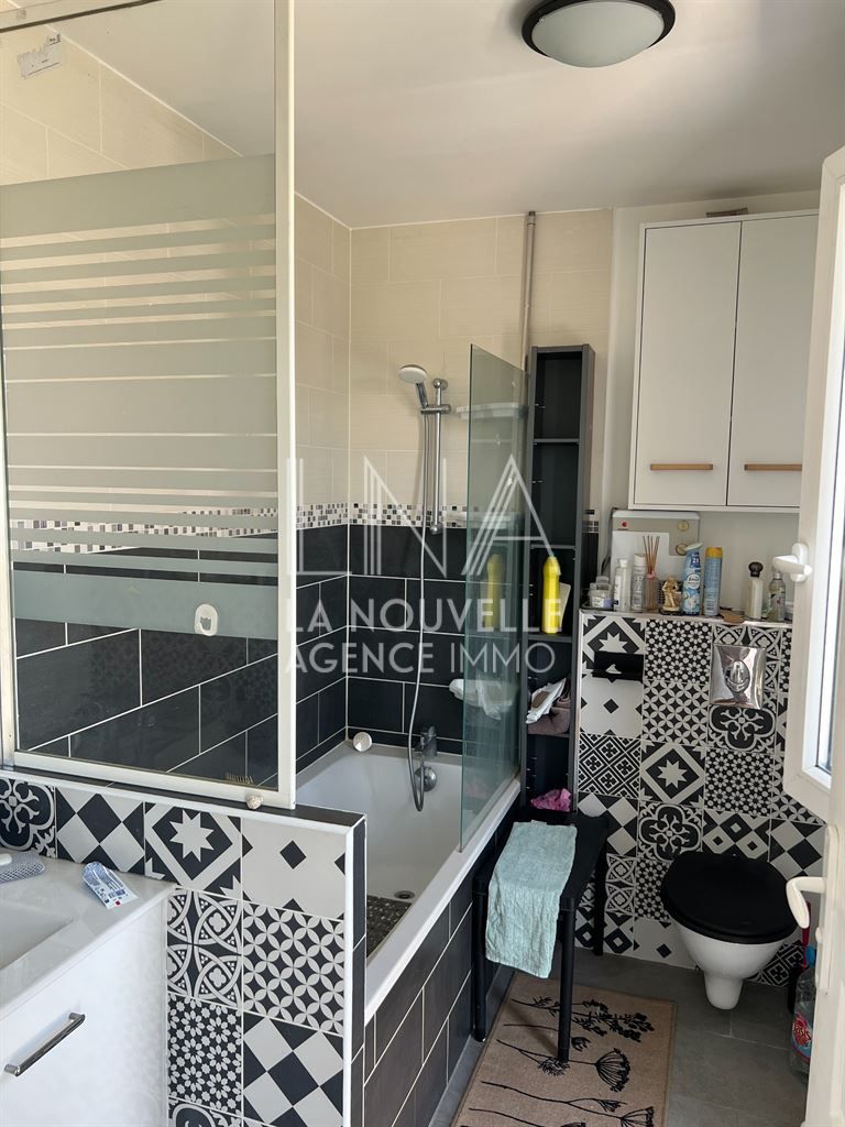 immeuble en location sur ROMAINVILLE (93230)