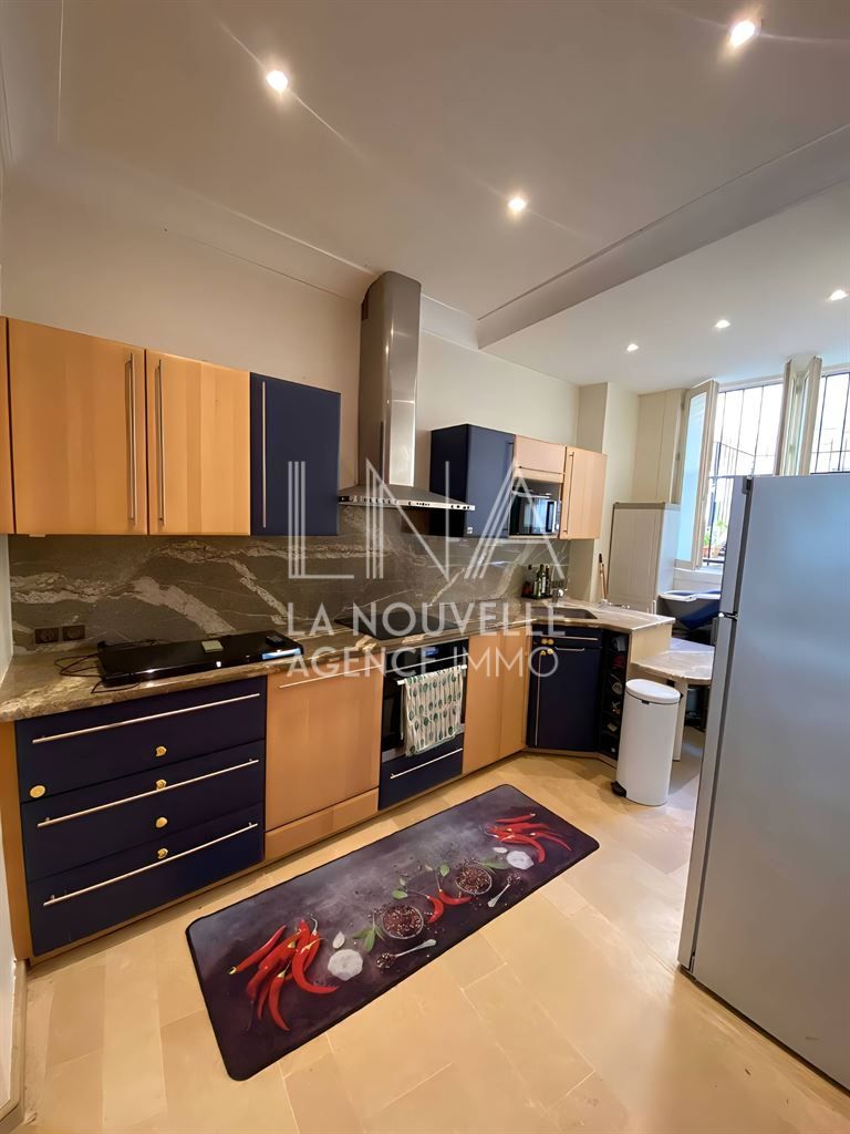 souplex 4 Pièces en vente sur PARIS (75011)