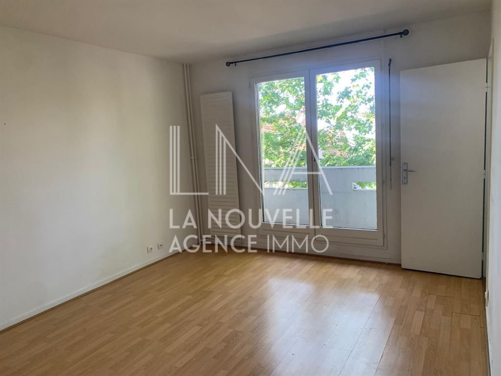 appartement 1 pièce en vente sur LE PRE ST GERVAIS (93310)
