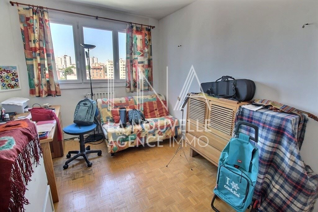 appartement 3 Pièces en viager sur LES LILAS (93260)