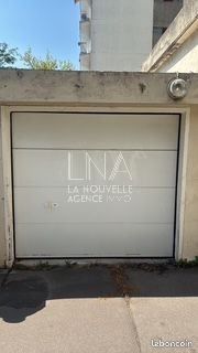 box en vente sur LES LILAS (93260) - Plus de details