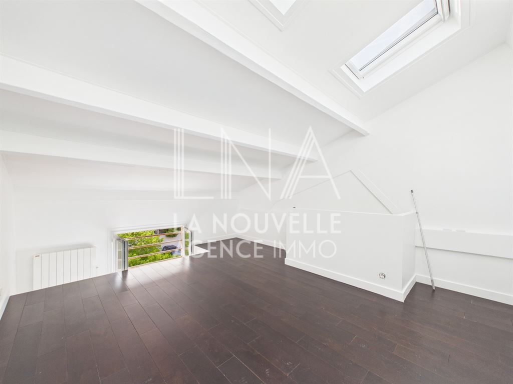 appartement 5 Pièces en vente sur LES LILAS (93260)