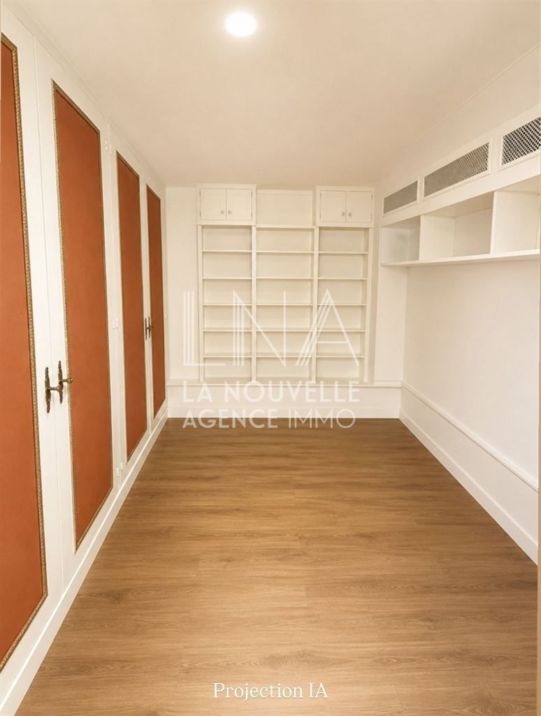 appartement 5 Pièces en vente sur LES LILAS (93260)