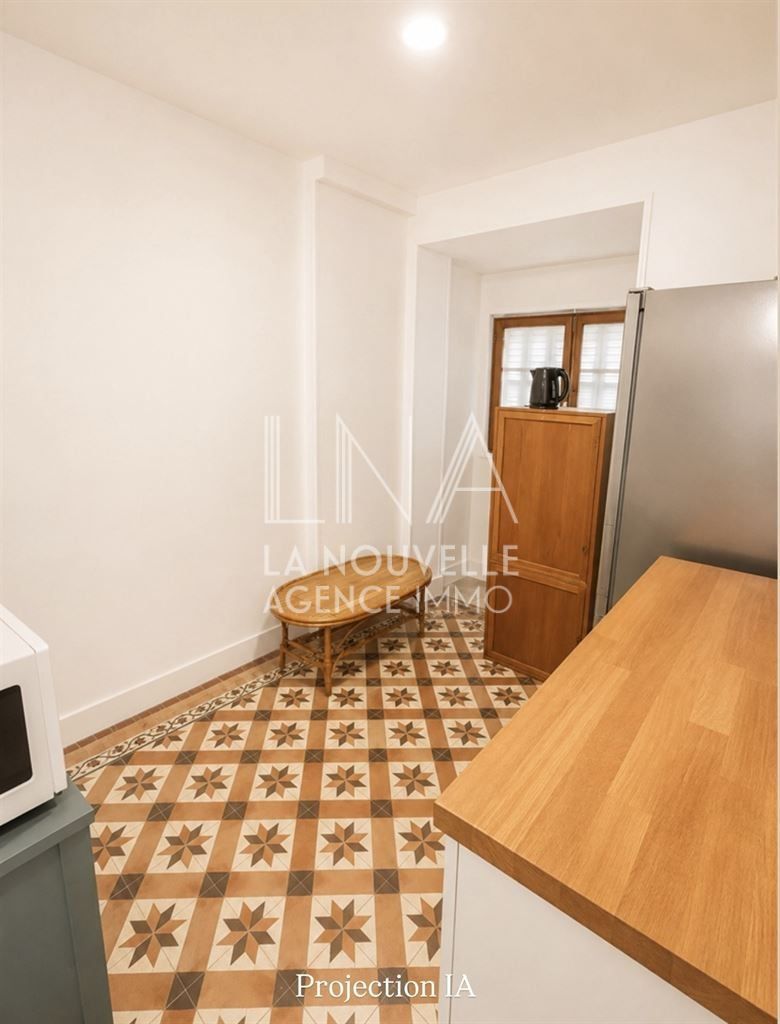 appartement 5 Pièces en vente sur LES LILAS (93260)