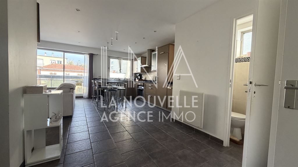 appartement 2 Pièces en vente sur LES LILAS (93260) - Plus de details